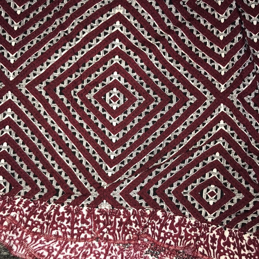 Pattern flowy shorts - Picture 3 of 3